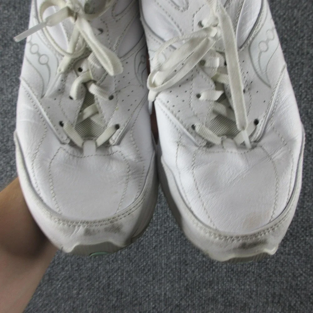 Saucony Integrity Walker 3 Shoes Womens Size 10 White Leather Athletic S50204-1